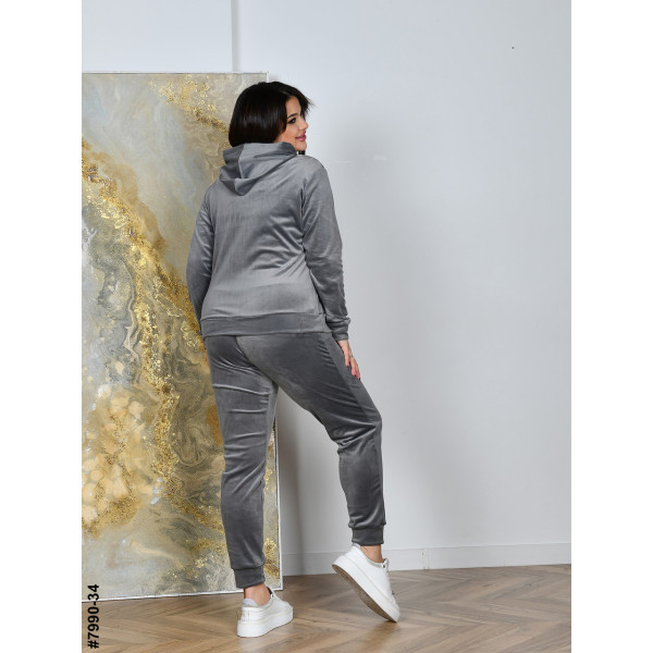 7990-34 Спортивний костюм жіночий на блискавці велюр супербатал (4 од: 54,56.58.60)