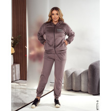 7771-9 Спортивний костюм жіночий велюр напівбатал (3 од: 48,50,52)