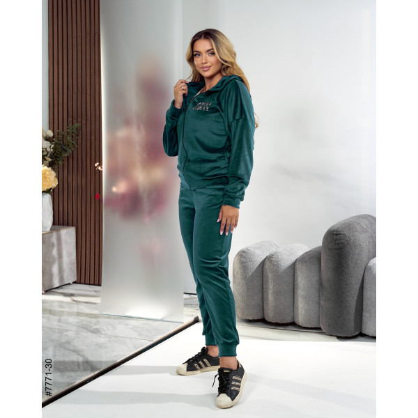 7771-30 Спортивний костюм жіночий велюр напівбатал (3 од: 48,50,52)