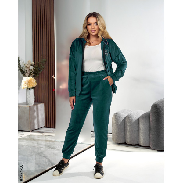 7771-30 Спортивний костюм жіночий велюр напівбатал (3 од: 48,50,52)