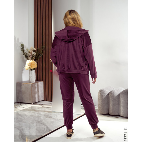 7771-11 Спортивний костюм жіночий велюр напівбатал (3 од: 48,50,52)