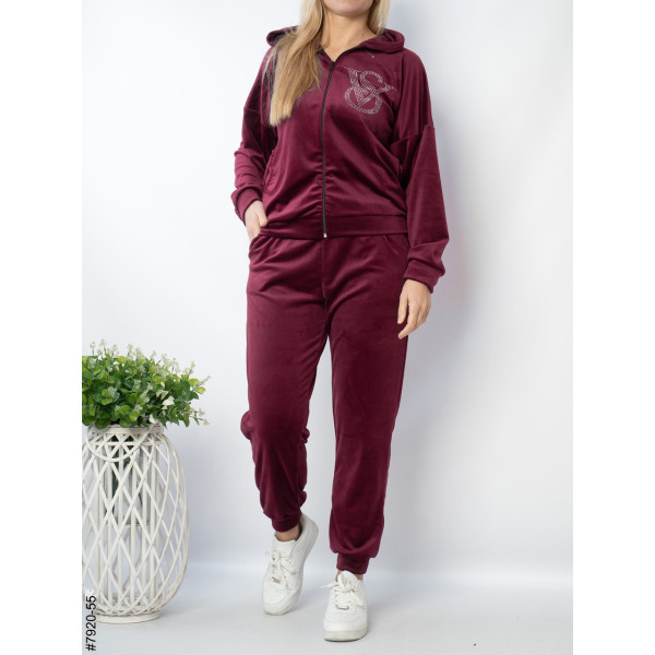 7920-55 Жіночий спортивний костюм велюр напівбатал (3 од: 48,50,52)