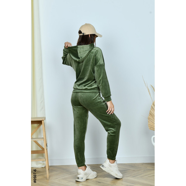 0507-6 Спортивний костюм жіночий на блискавці велюр норма (3 од: 42,44,46)