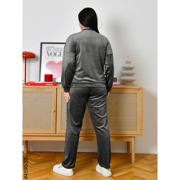 4590-32 Спортивний костюм жіночий велюр на блискавці напівбатал (3 од: 48,50,52)