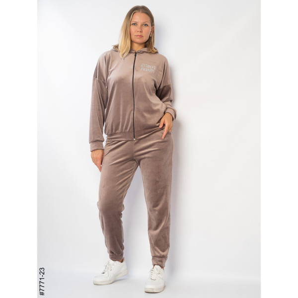 7771-23 Спортивний костюм жіночий велюр напівбатал (3 од: 48,50,52)