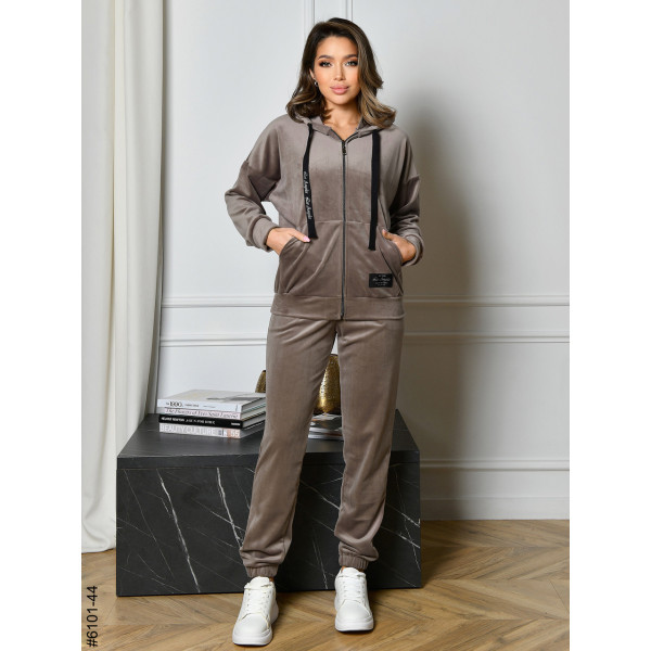 6101-44 Спортивний костюм жіночий на блискавці велюр норма (5 од: 44,46,48,50,52)