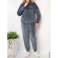 7771-38 Спортивний костюм жіночий велюр напівбатал (3 од: 48,50,52)