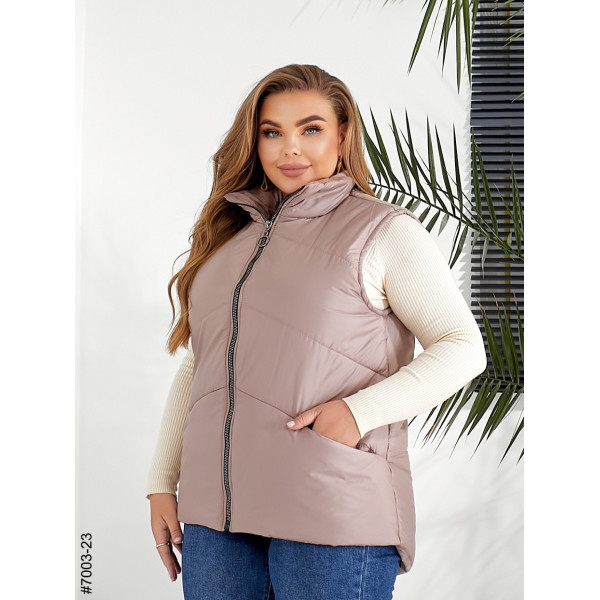 7003-23 Жилетка жіноча на холофайбері батал (3 од: 54,56,58)
