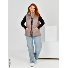 7006-23 Жилетка жіноча на холофайбері полубатал (3 од: 48,50,52)