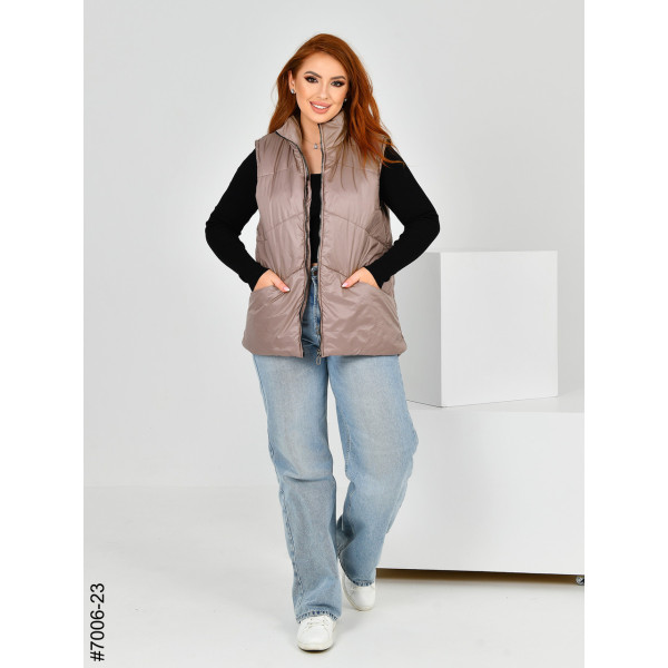 7006-23 Жилетка жіноча на холофайбері полубатал (3 од: 48,50,52)