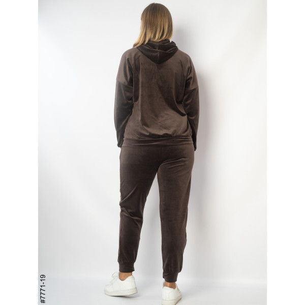 7771-19 Спортивний костюм жіночий велюр напівбатал (3 од: 48,50,52)