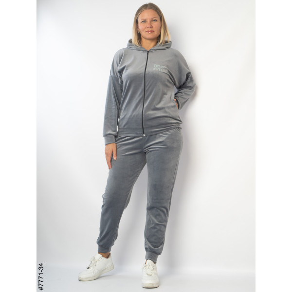 7771-34 Спортивний костюм жіночий велюр напівбатал (3 од: 48,50,52)