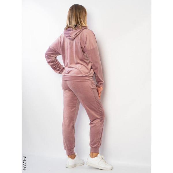 7771-8 Спортивний костюм жіночий велюр напівбатал (3 од: 48,50,52)