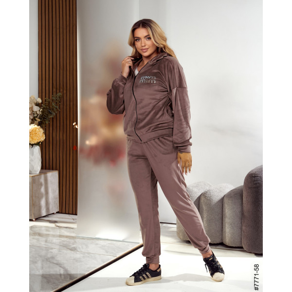 7771-58 Спортивний костюм жіночий велюр напівбатал (3 од: 48,50,52)