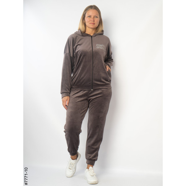 7771-10 Спортивний костюм жіночий велюр напівбатал (3 од: 48,50,52)