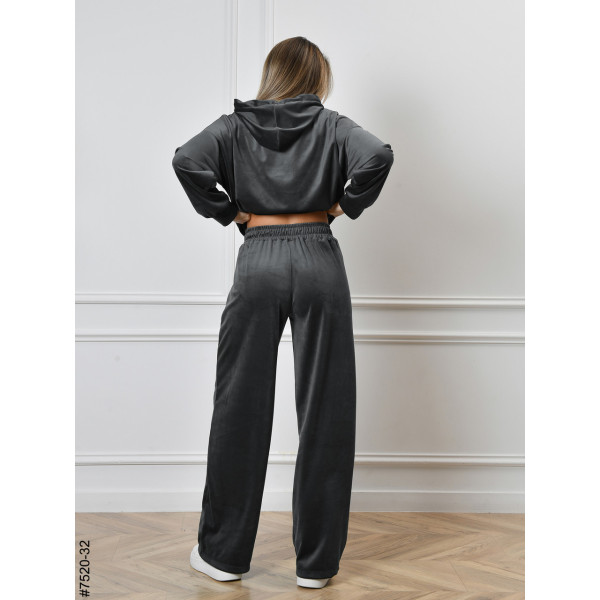 7520-32 Спортивний костюм жіночий на блискавці велюр норма (4 од: 44,46,48,50)