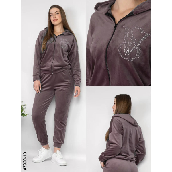 7920-10 Жіночий спортивний костюм велюр напівбатал (3 од.: 48,50,52)