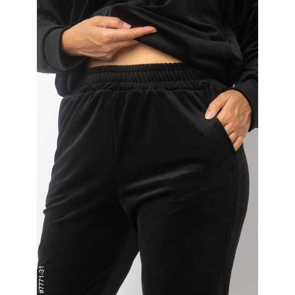 7771-31 Спортивний костюм жіночий велюр напівбатал (3 од: 48,50,52)