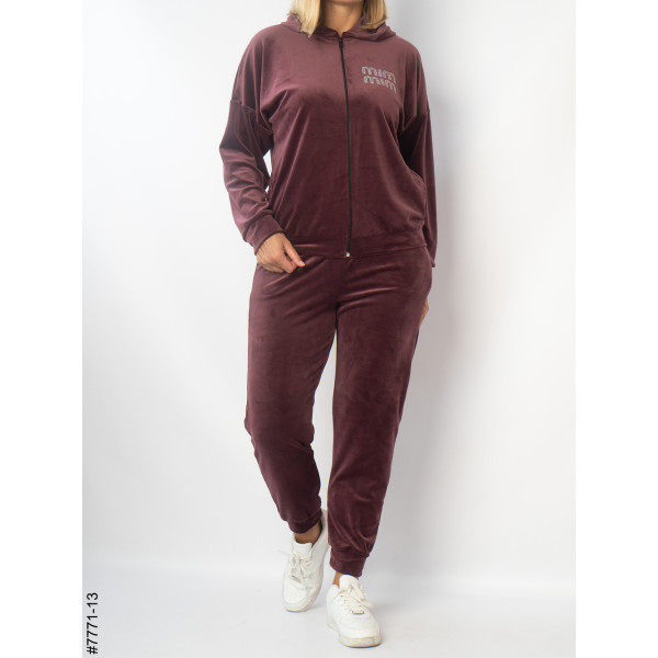 7771-13 Спортивний костюм жіночий велюр напівбатал (3 од: 48,50,52)