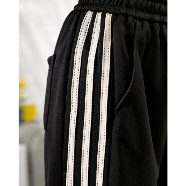 7901# черные женские спортивные штаны (6 ед, размеры полубатал: м, л, л, хл, хл) выдача на следующий день Спортивные штаны