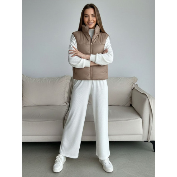 0073-3 бежева жіноча жилетка (5'TH AVENUE, синтепон, 3 од. розміри норма: 42, 44, 46) 5`th Avenue