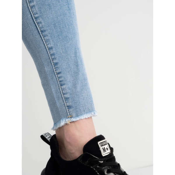0664-44 / голубые женские джинсы (New Jeans, стрейчевые, 4ед. размеры норма: 26, 27, 28, 28) New Jeans