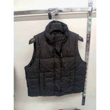 В25801-1# чорна жіноча жилетка на синтепоні (5 од, розміри норма: 42-50) видача наступного дня Жилетка