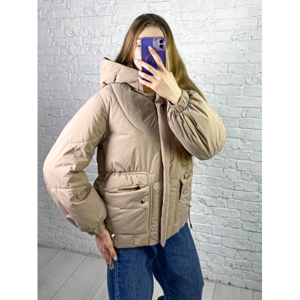 1026-3 бежева жіноча зимова куртка (синтепон, 4 од. розміри норма: M. L. XL. 2XL)