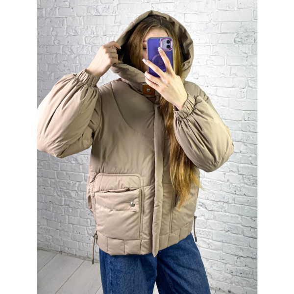 1026-3 бежева жіноча зимова куртка (синтепон, 4 од. розміри норма: M. L. XL. 2XL)