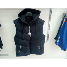 0234-1# чорна жіноча жилетка на синтепоні (5 од, розміри напівбатал: M-3XL) видача наступного дня Жилетка