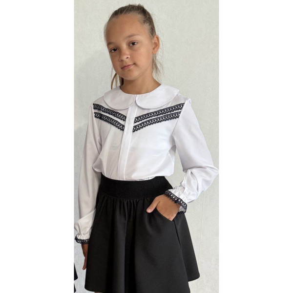 0240-2 * белая школьная блузка с синим кружевом (софт, 6 ед. размеры: 116. 122. 128. 134. 140. 146) выдача на следующий день