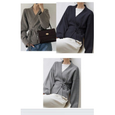 11667 # УТОЧНЯЙТЕ КОЛІР ПІД ЧАС ЗАМОВЛЕННЯ жіноча кофта (кашемір, 5 од. універсальний напівбатальний розмір: 46-48) видача наступного дня