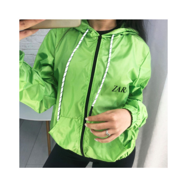 25056-73 Салатова Жіноча вітровка з капюшоном LIGHT (4 шт., розміри: 44-46/2.48-50/2)