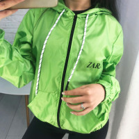 25056-73 Салатова Жіноча вітровка з капюшоном LIGHT (4 шт., розміри: 44-46/2.48-50/2)
