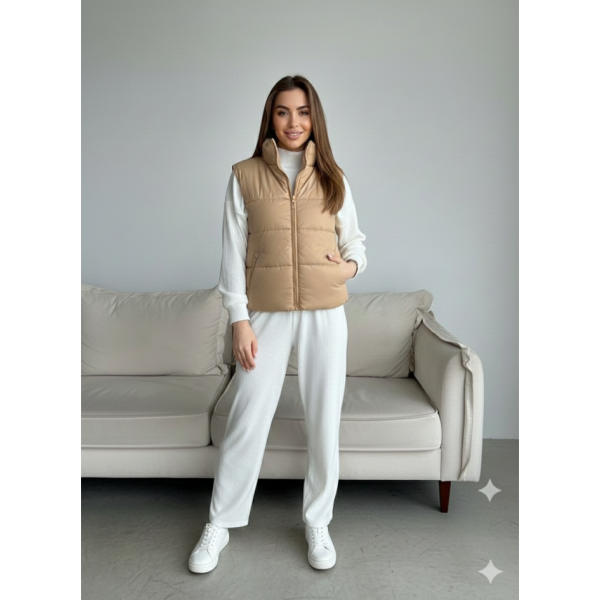 0073-2 бежева жіноча жилетка (5'TH AVENUE, синтепон, 3 од. розміри норма: 42, 44, 46)