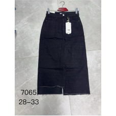 7065 # чорна джинсова жіноча спідниця (стрейч-коттон, 6 од., розміри напівбатал: 28-33) видача наступного дня