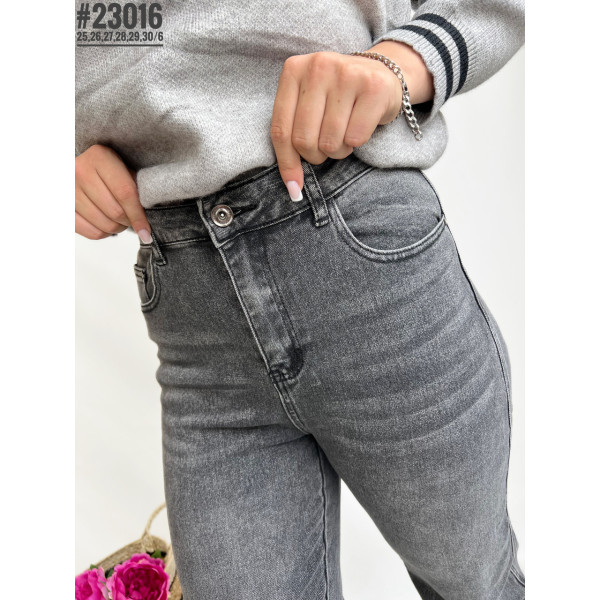 Джинси жіночі mom fit розмірний ряд 25,26,27,28,29,30