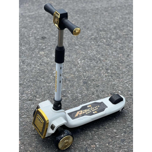 Новий модний дитячий самокат-кар для дітей, крутий дизайн