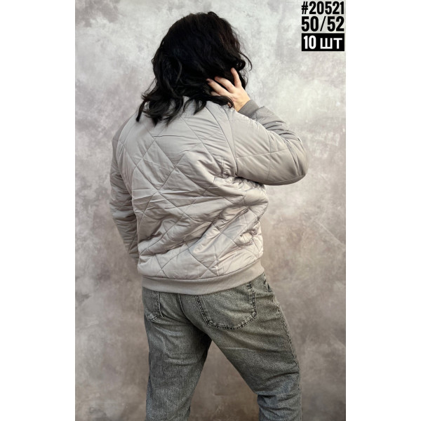 Стильна жіноча куртка бомбер на блискавці універсального розміру