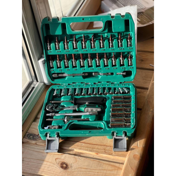 53 шт., набір інструментів з тріскачкою і торцевими головками
