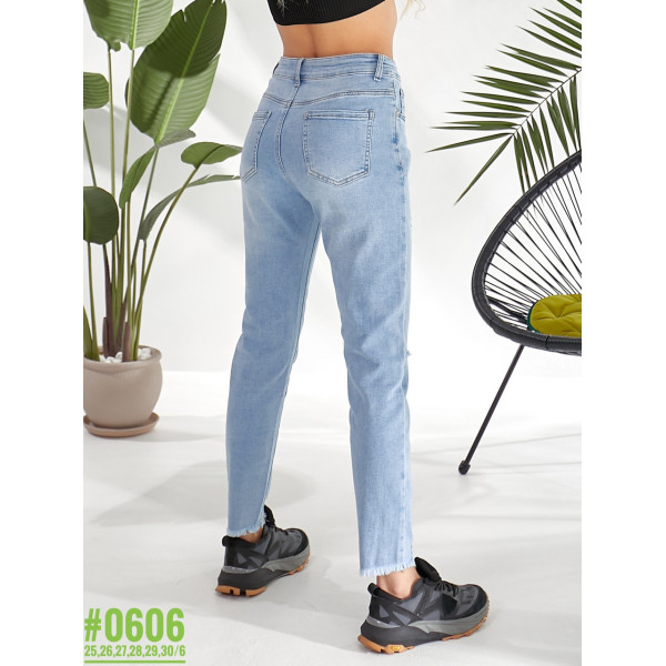 Жіночі MOM jeans розмірний ряд 25,26,27,28,29,30