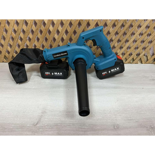 Бездротовий садовий пилосос для очищення саду та будинку