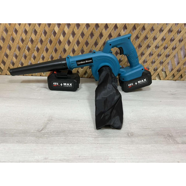 Бездротовий садовий пилосос для очищення саду та будинку