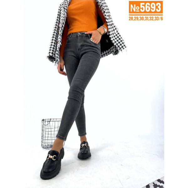 ЖІНОЧІ ДЖИНСИ АМЕРЕКАНКА НАПІВБАТАЛЬНІ РОЗМІРИ 28,29,30,31,32,33