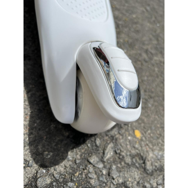 Дитячий триколісний самокат X2 складаний з підсклянником