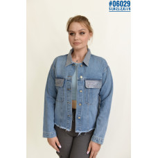 Джинсова куртка сорочка в стразах розмірний ряд S-1,M-2,L-2,XL-1