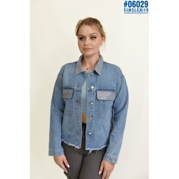 Джинсова куртка сорочка в стразах розмірний ряд S-1,M-2,L-2,XL-1