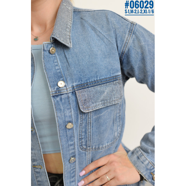 Джинсова куртка сорочка в стразах розмірний ряд S-1,M-2,L-2,XL-1