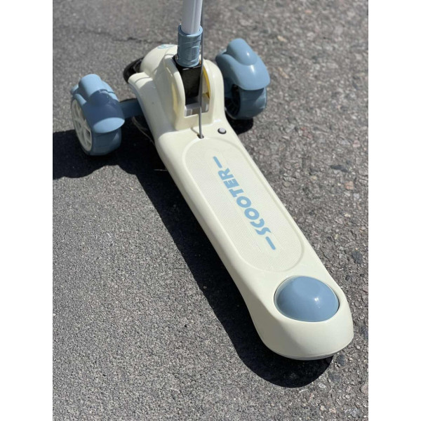 3-х колісний дитячий самокат з ручним гальмом, регульований, складаний Super MAN