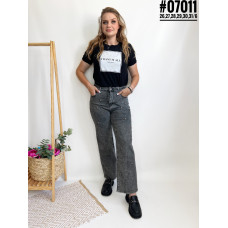 Жіночі джинси зі стразами та штучними перлинами розмірний ряд 26,27,28,29,30,31